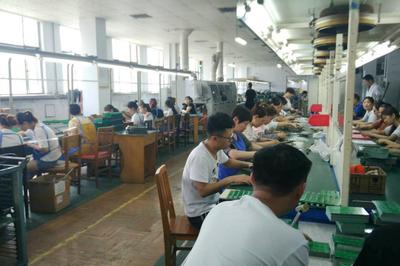 電子工藝實習與市場對接 信息工程學院電子信息工程專業(yè)學生實訓紀實